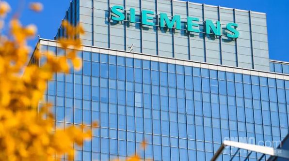 明年1/3 IT预算投给谁？西门子高管：投DeepSeek