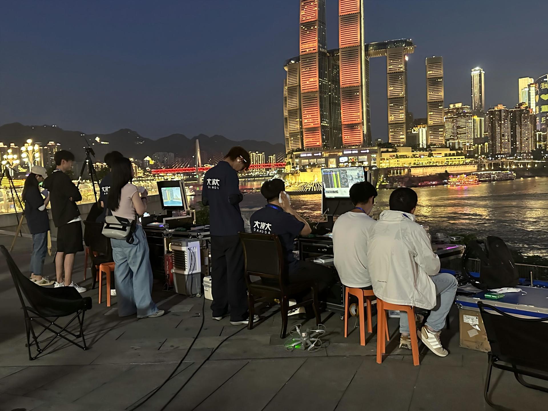 中国无人机表演再破吉尼斯纪录 独家揭秘11787架次幕后技术