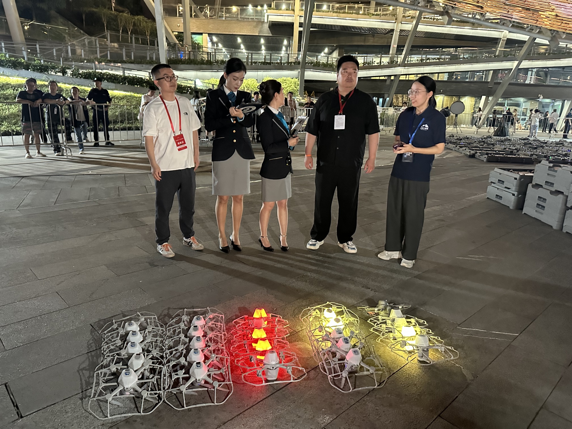 中国无人机表演再破吉尼斯纪录 独家揭秘11787架次幕后技术