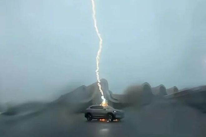 比亚迪电动车经历三次雷击，车主安然无恙——品牌公关总经理回应