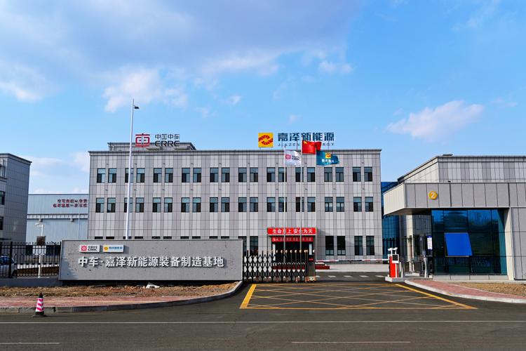 毛利率三年降3%，嘉泽新能激进投建60亿项目，风电老将的化工冒险